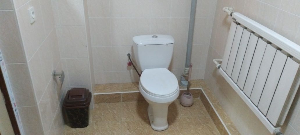 Talaba va ishlaydigan qizlarga shaxaga  ijaraga uy xovli beramiz