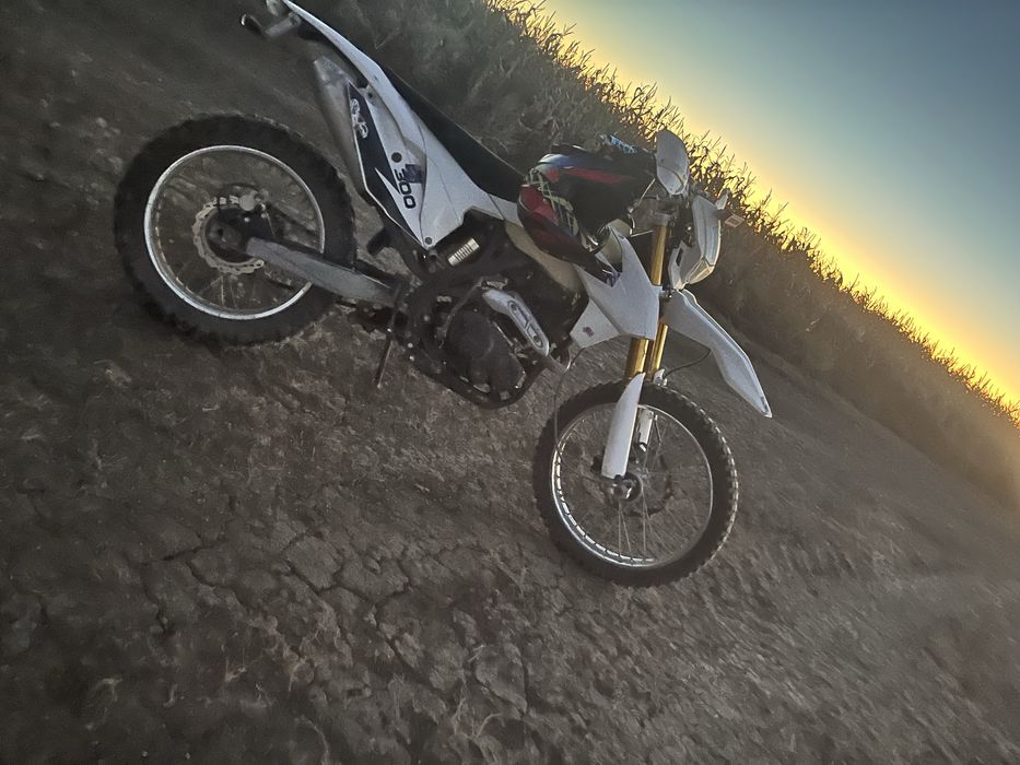 Продам Racer terra X300