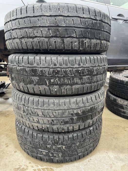 4 anvelope iarna Kumho Winter Portran cw51 215/65r16c