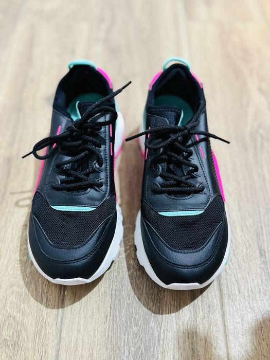 PUMA маратонки.Размер 38,5