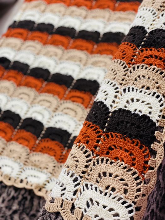 Patura realizata manual model deosebit