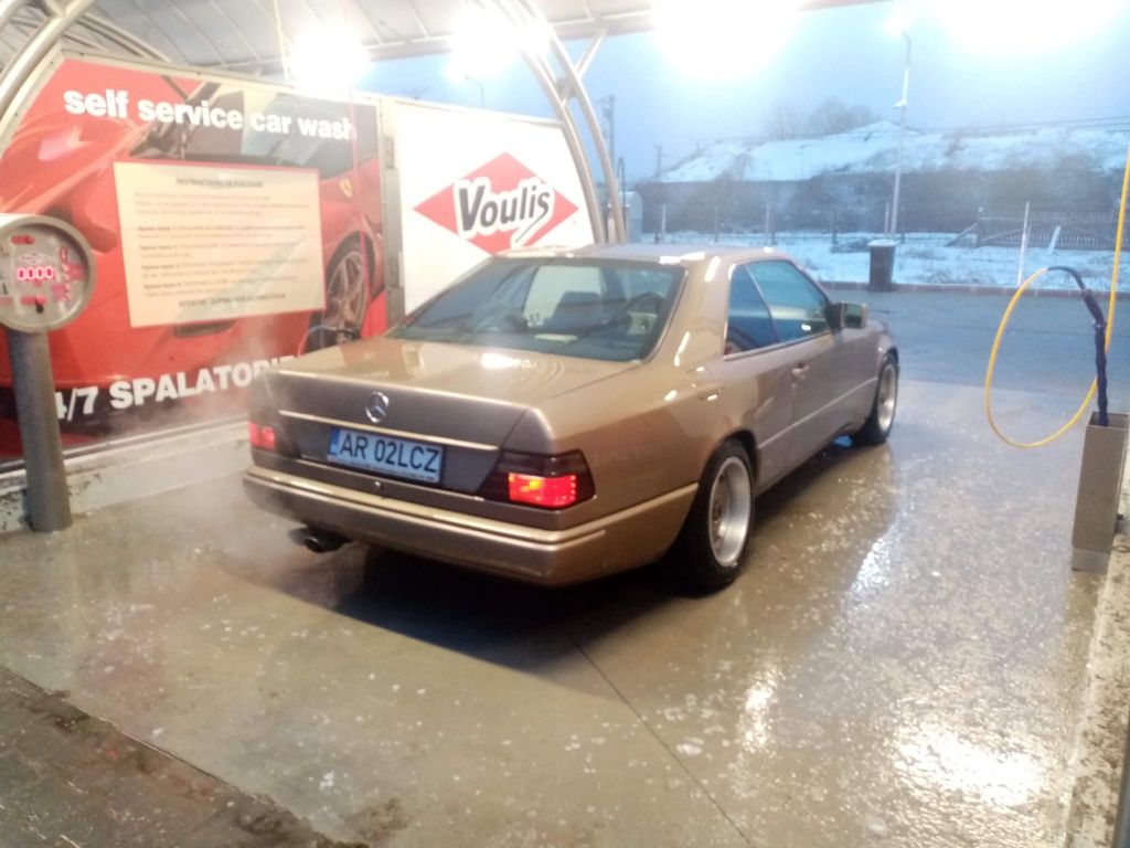 Mercedes 300ce w124