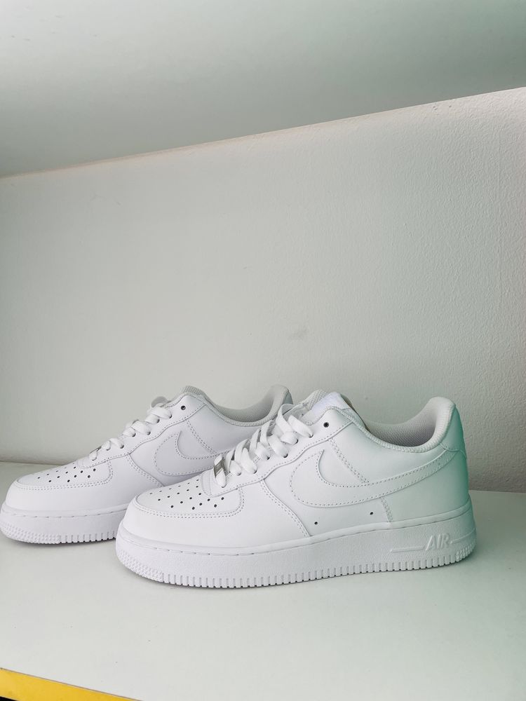 Vand nike air force 1 triple white