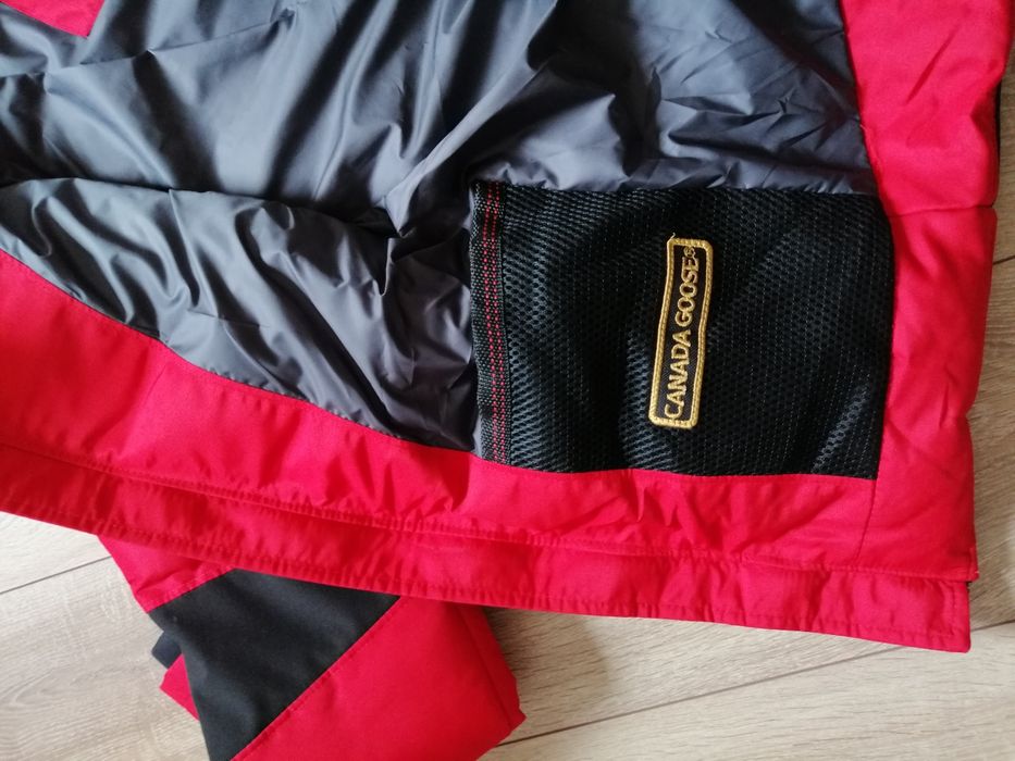 Canada Goose мъжко зимно яке в червен цвят S M L
