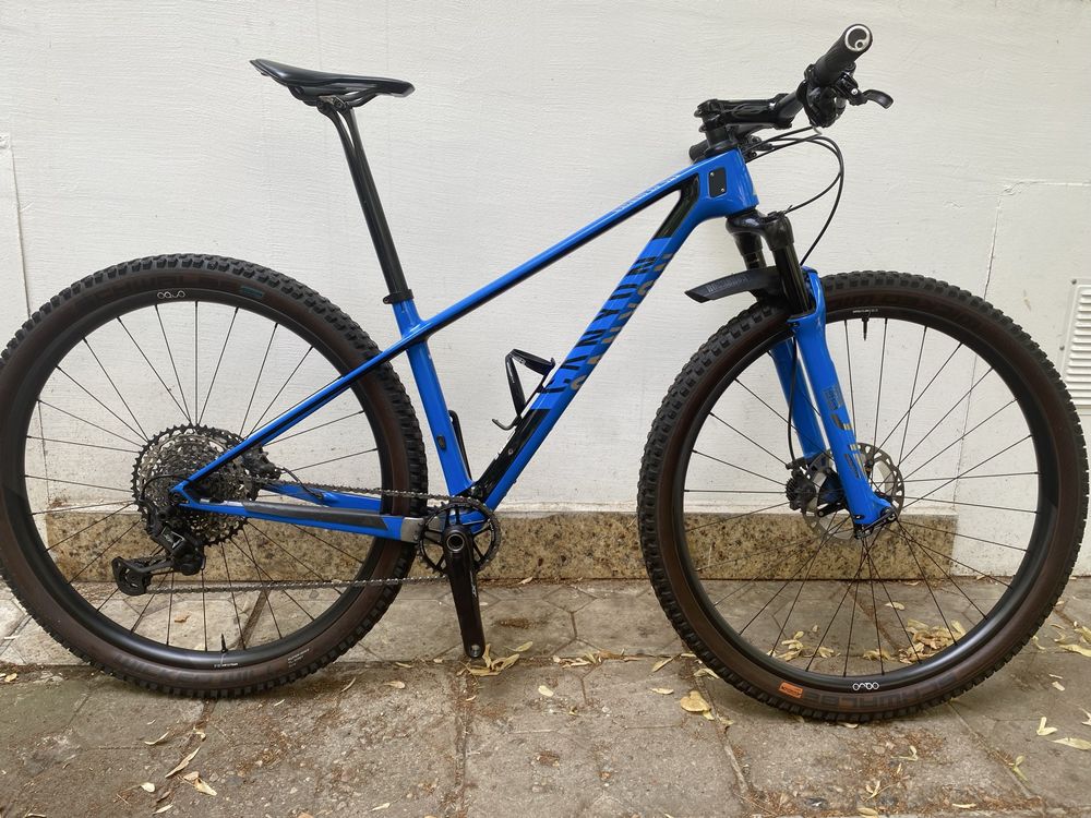 Карбонов Mtb велосипед CANYON Exceed CF SLX.Shimano XT.OQUO.2022г.