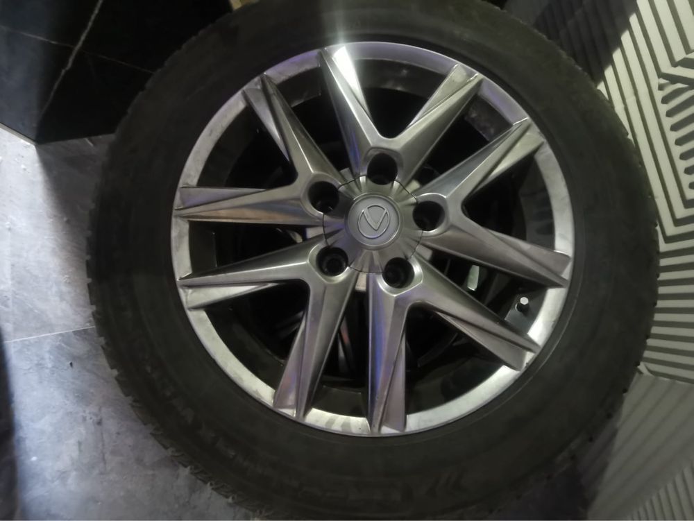 Шины и диски 275/55 R20