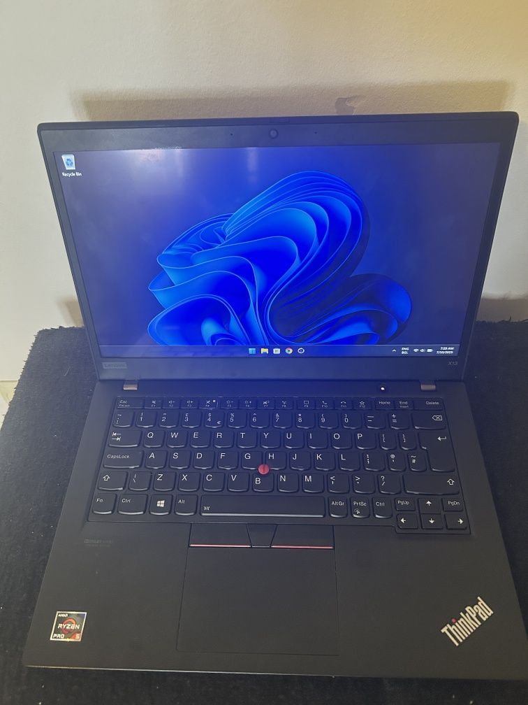 Лаптоп Lenovo ThinkPad X13 Touchscreen
