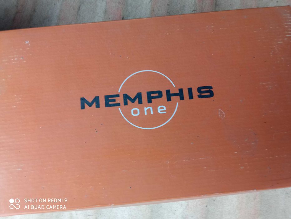 нови оригинални маратонки