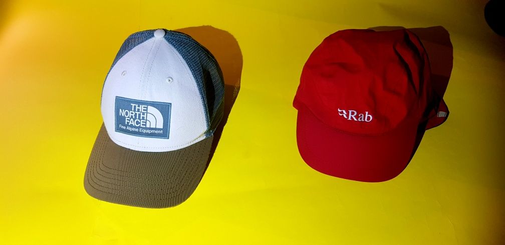 Шапки. North Face.    Rab
