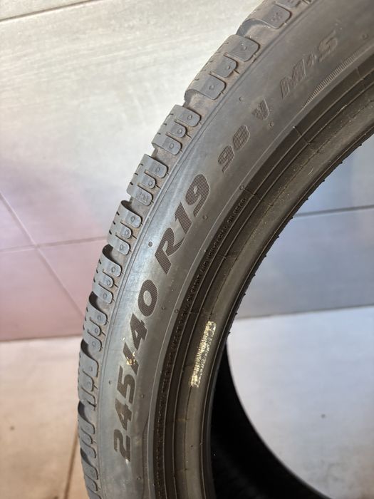 Anvelope de Iarna Pirelli 245 40 R19 Demo