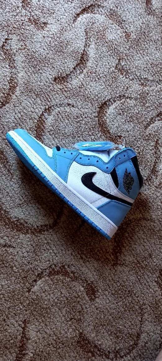 Nike Air Jordan 1 Retro High University Blue 42&43