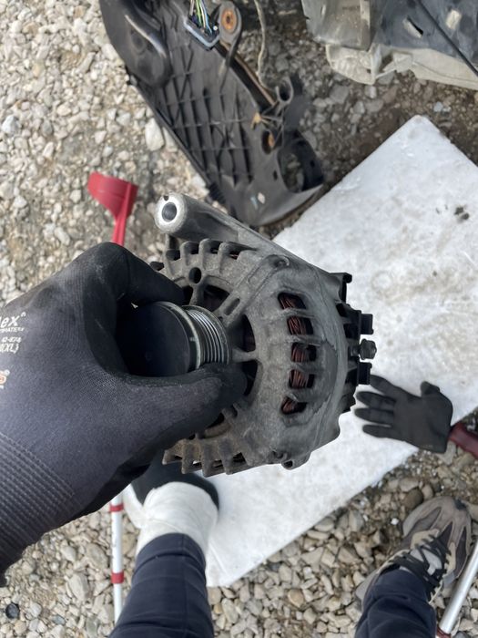 Alternator bmw f10 f11 f20 f30 f07 f01