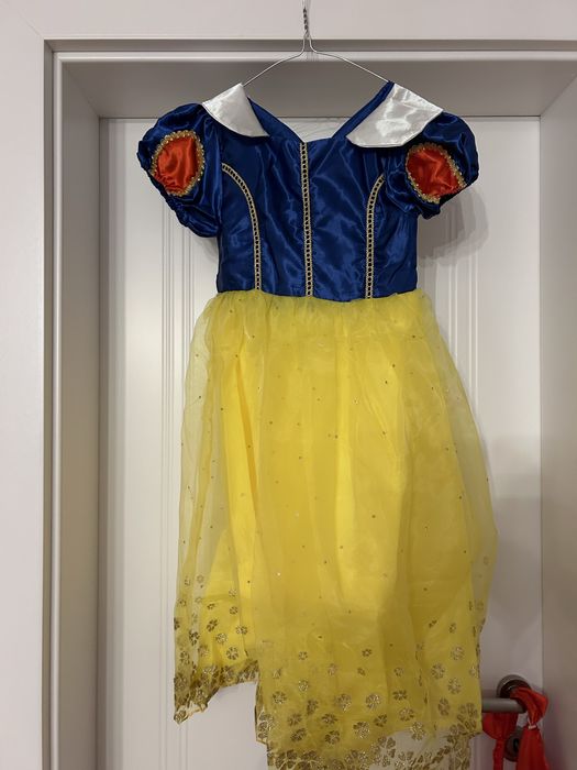 Rochie costum Halloween Alba ca zapada 5 - 6 ani