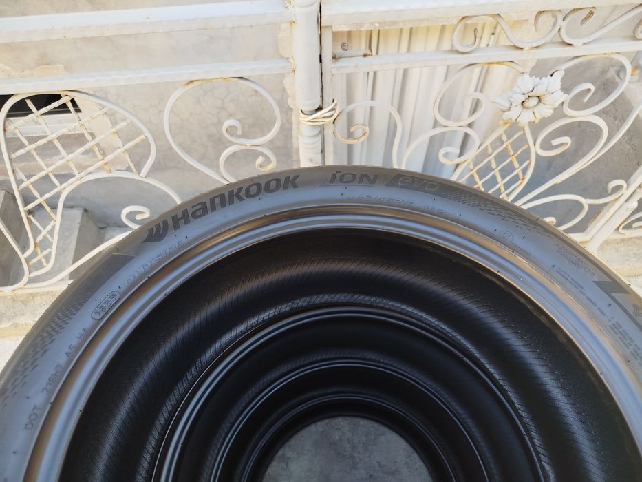245 45 R19 Shina Hankook ion Evo