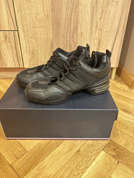 Обувки за танци