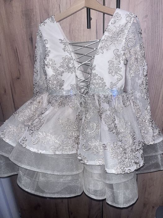 Официална рокля за момиче