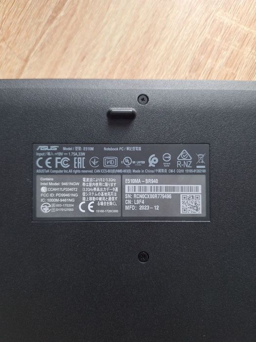 Nootboc E510. Xolati yangi 6 oy boldi olinganiga, ishlatilmagan