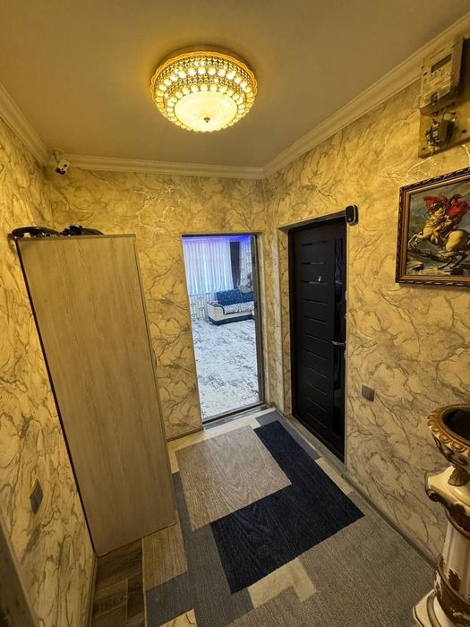 Срочно продаётся квартира 2/2/2 в Мирабадском районе