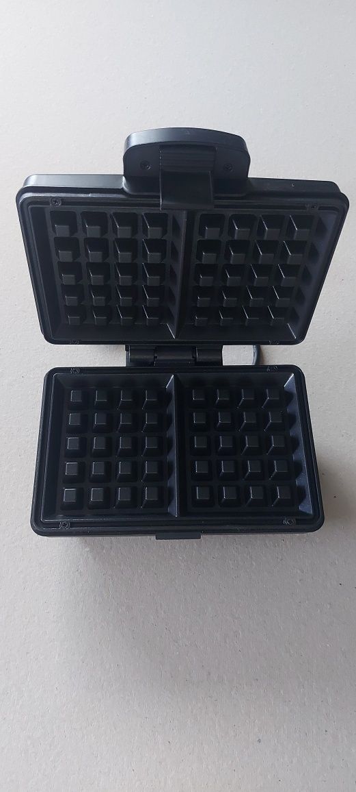 Aparat electric wafe plită