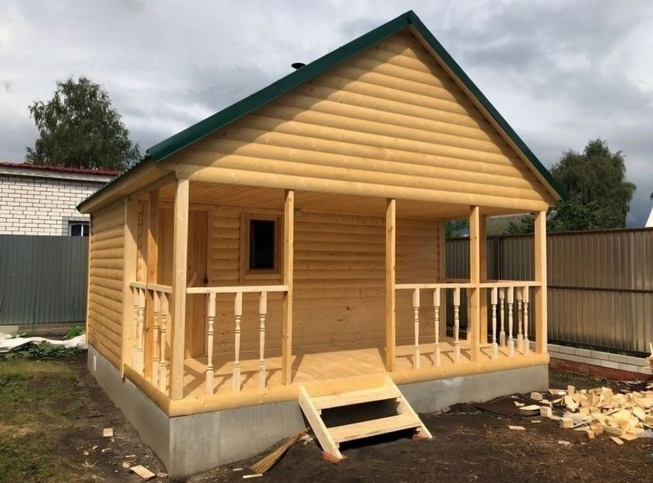 Construim cabane și case tip A 
Câteva din avantajele caselor din lemn