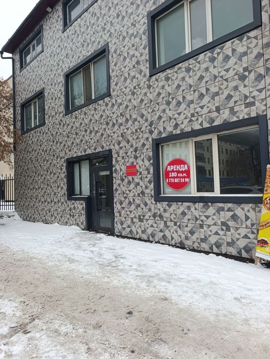 Сдается помещение 180 кв.м. в проходимом месте
