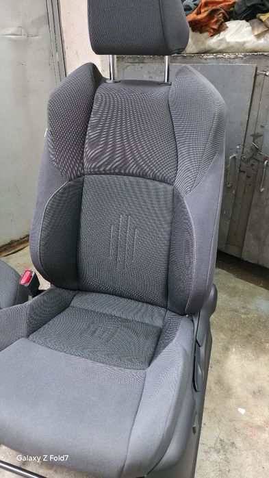 Салон за Toyota c-hr 2024