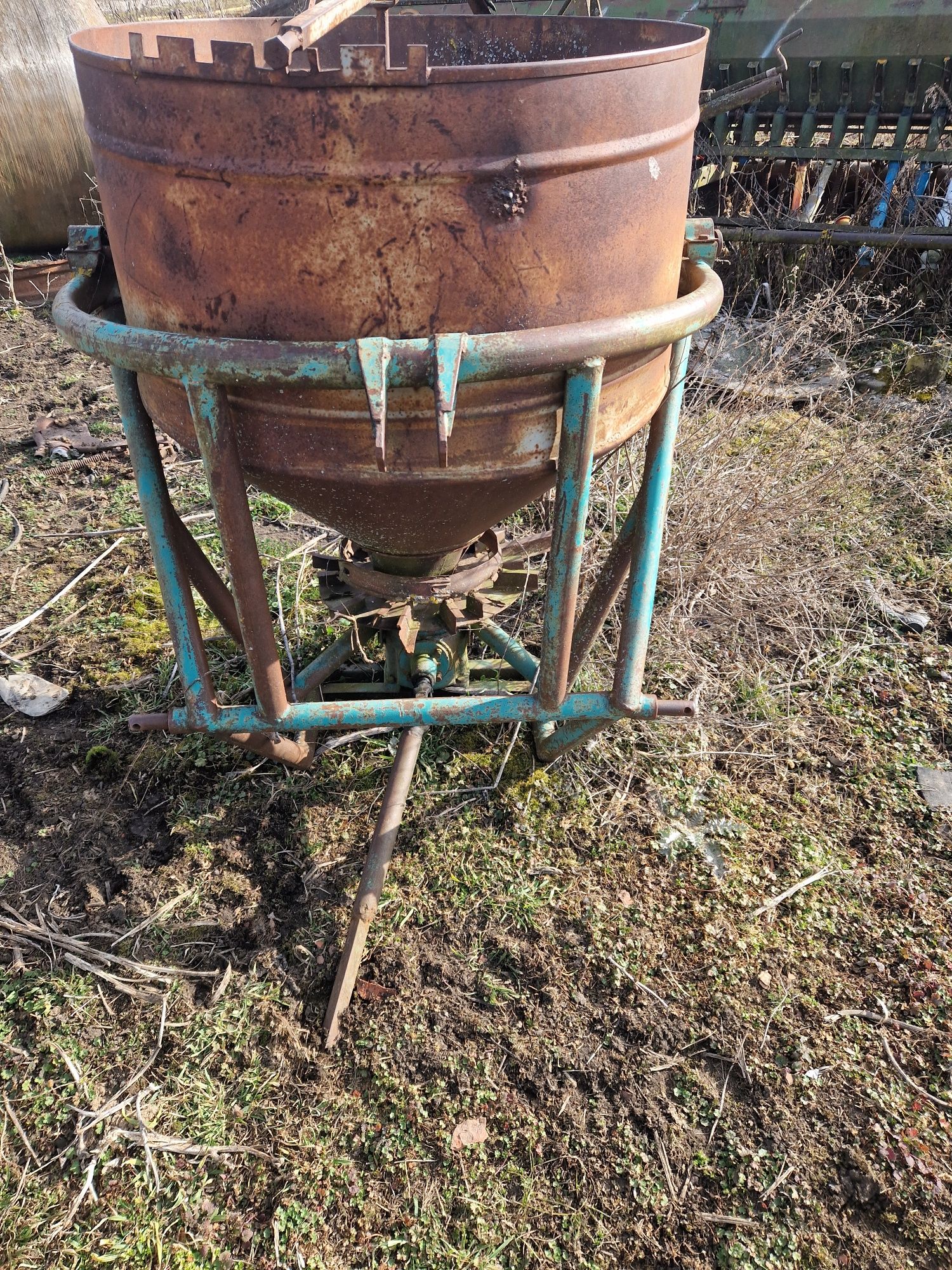 Vand MIGj pentru fertilizat cu ingrasaminte chimice