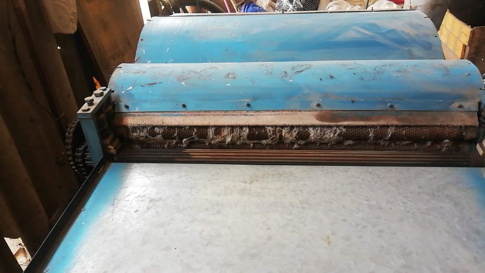 Швейная машина срочно продам