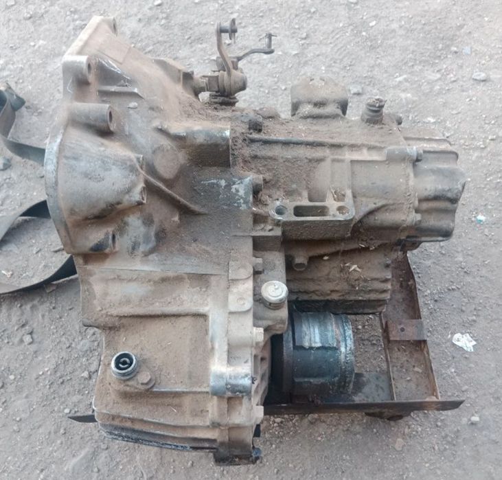 КПП механика Митсубиси галант 55кузов 1996год