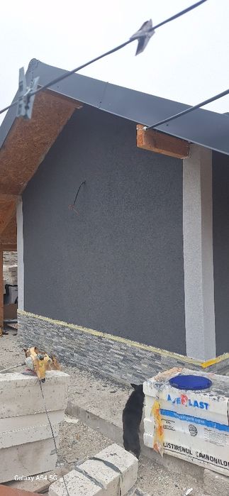 Interioare și exterioare