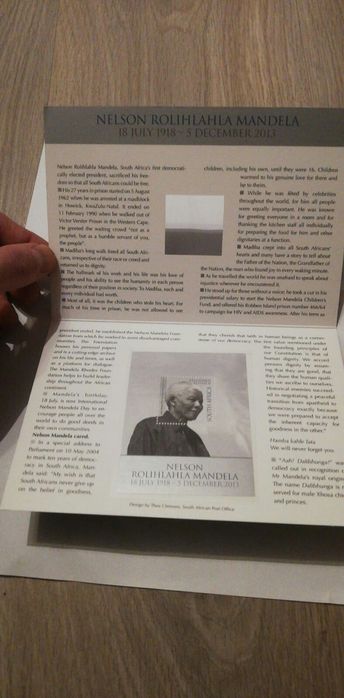 Timbru Nelson Mandela 2013 in folder comemorativ