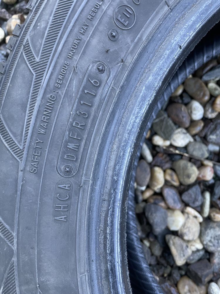 Anvelope 185/60 R15 FALKEN iarnă ( M+S )