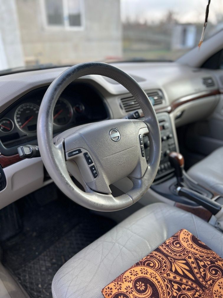 Vand Volvo S80 D5 Automata 2006 255 000 km reali culoare gri 2.4 disel