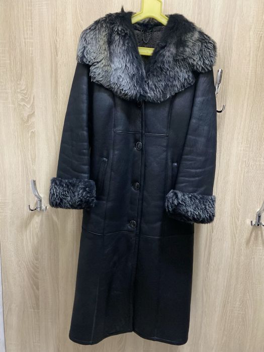 Дубленка. Натуральный мех и кожа.
