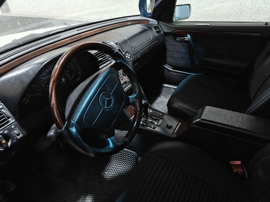 Mersedes w 202   111 mator