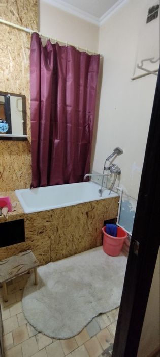 Юнусобод 6 кварталда  1'2 хона уй ижарага берилади