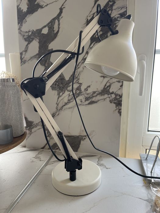 Veioza / Lampa Birou Alba