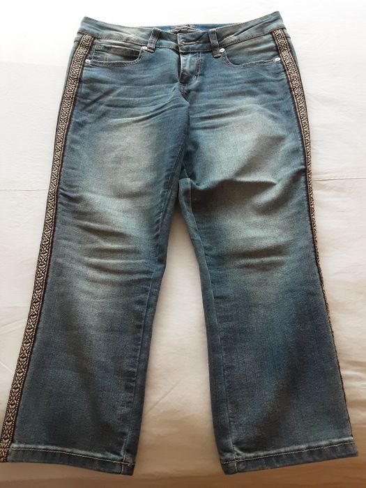 Ластични дамски дънки от 20 до 7 лв