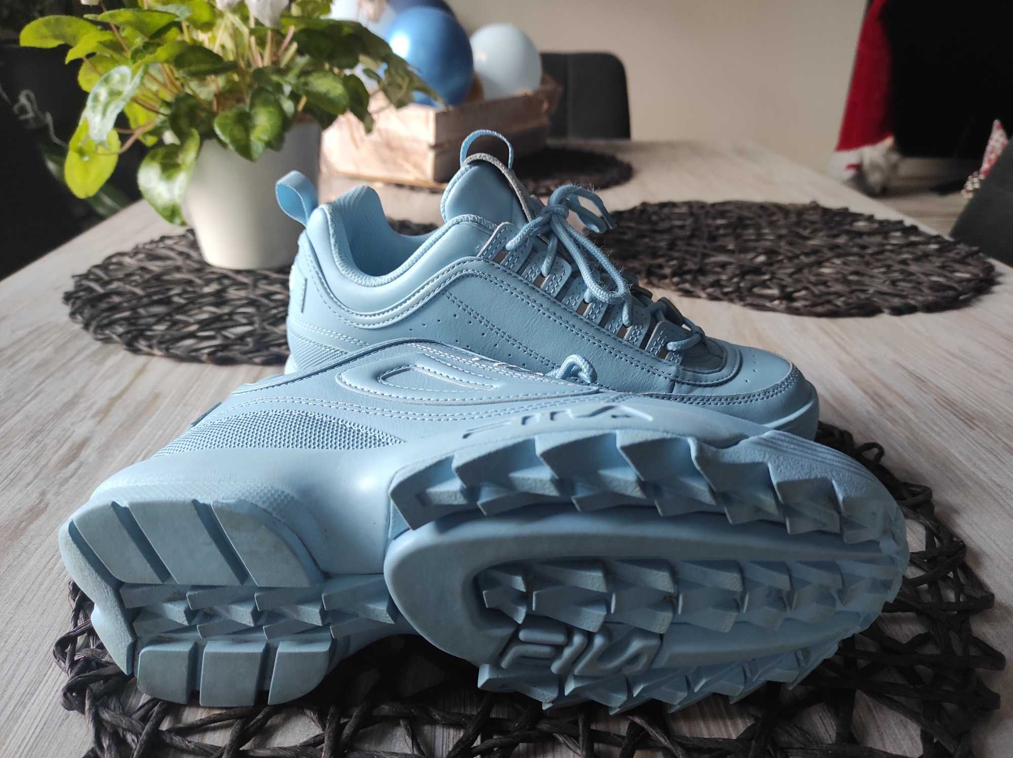 FILA DISRUPTOR 2 PREMIUM естествена кожа