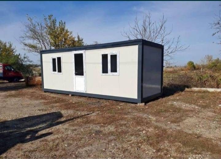 Vând containere De diferite dimensiuni