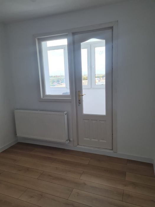 Vand apartament decomandat Tecuci
