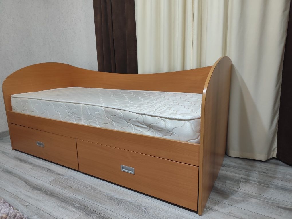 Продам подростковую кровать