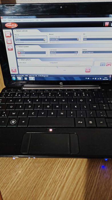 Laptop Compaq mini ,functional,cu bateria buna