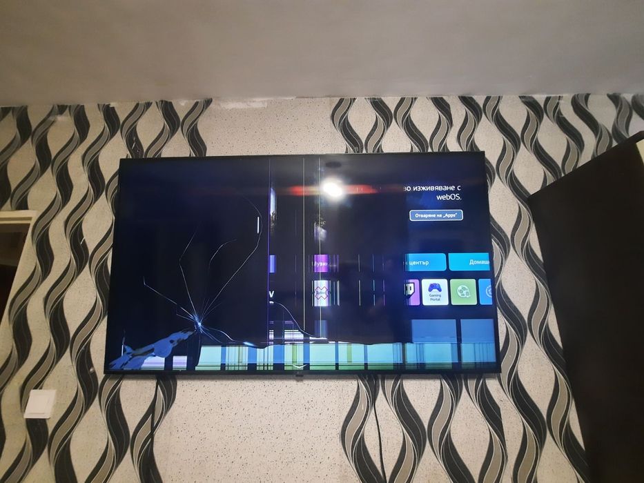 Продавам телевизор LG 55" за части