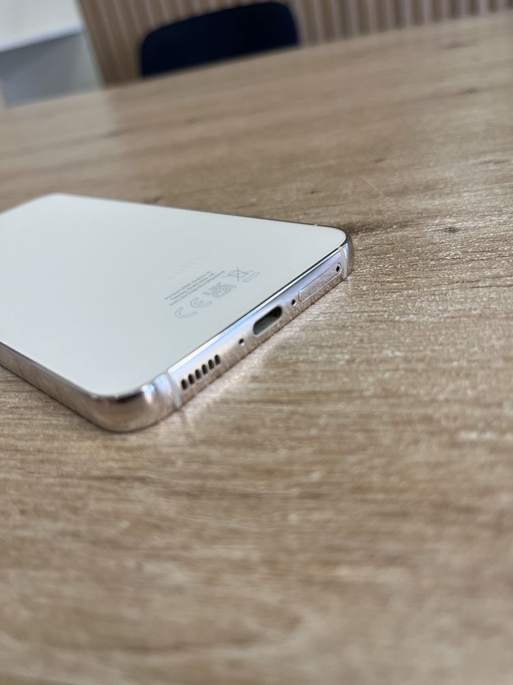 Samsung S23 256GB Cream