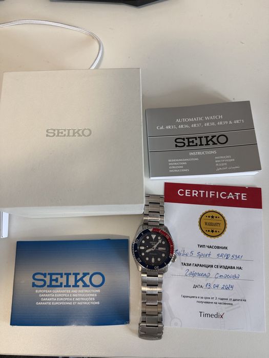 часовник seiko 5 pepsi
