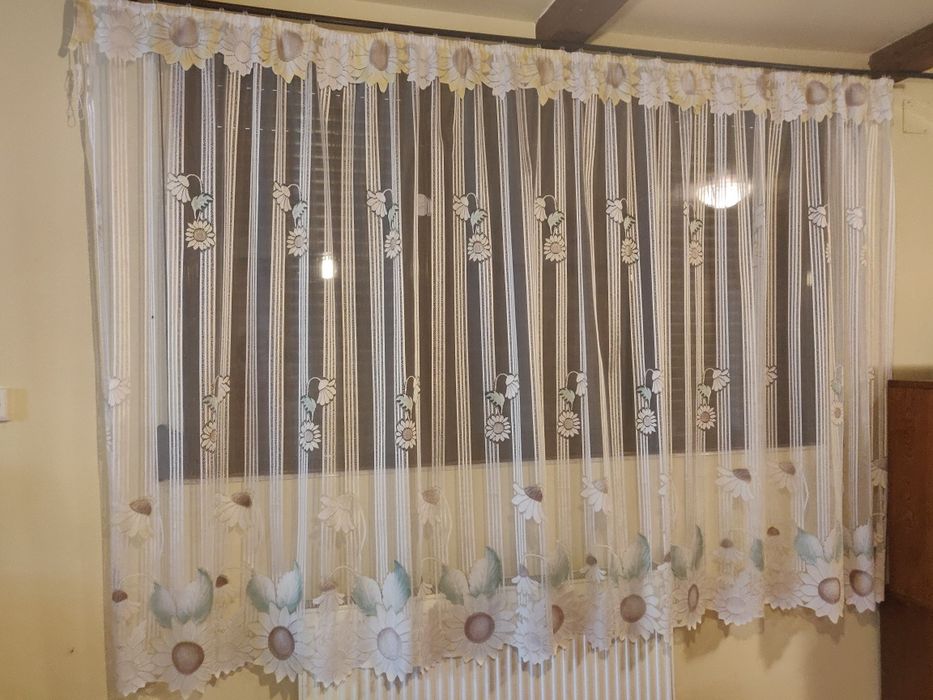 Perdea 2,30x3,60 m si 1,73x2,70 m