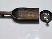 Lot vintage de 2 obiecte lemn si metal