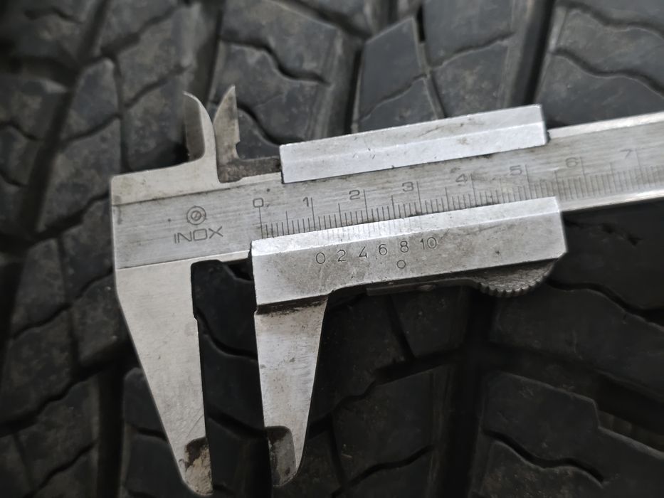 Зимни гуми Nexen 225/70R15C дот 21г