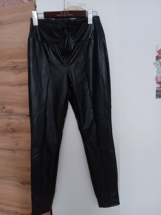 Продам брюки женские